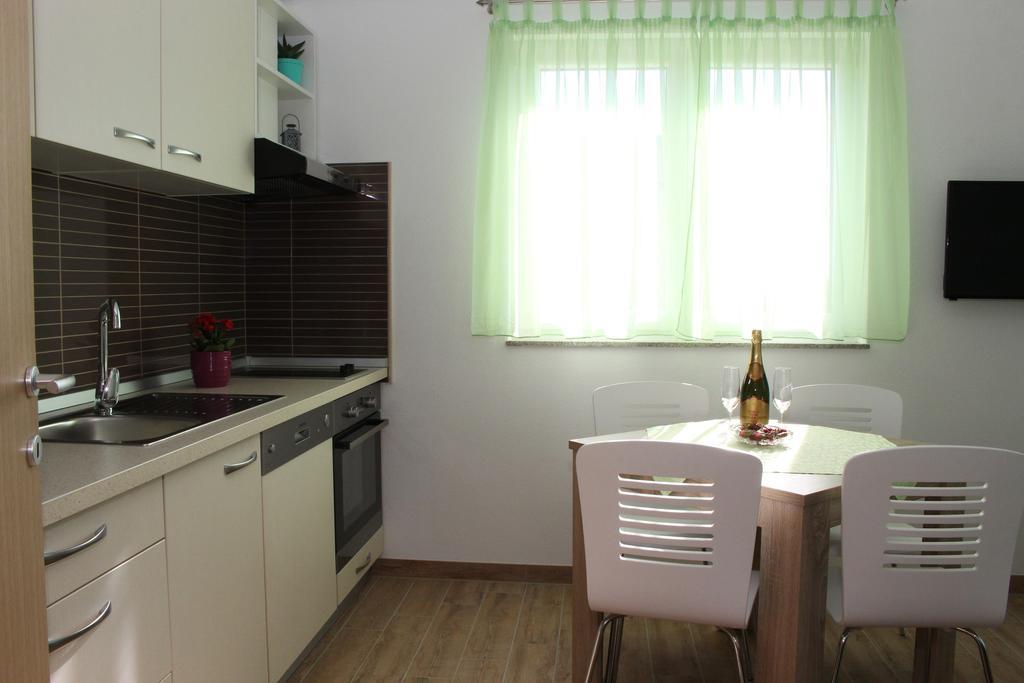 Smart Apartments Brodarica  Exterior foto